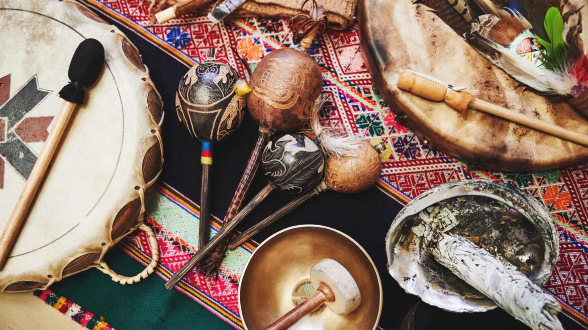 Šamanski obred z Poišči sebe: Potovanje v globine duše